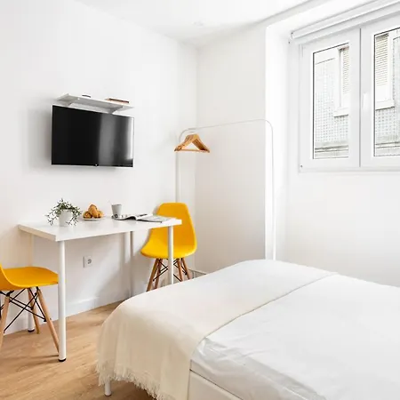 Apartment Altido Charming Near Necessidades Palace Lisbon