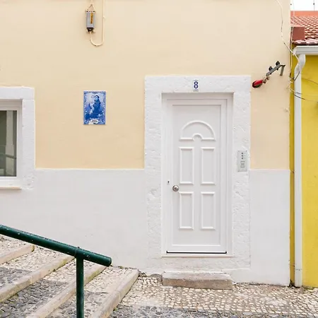 Altido Charming Near Necessidades Palace Apartment *