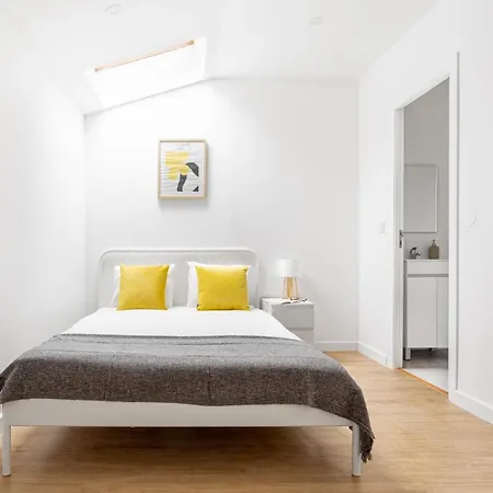Apartment Altido Charming Near Necessidades Palace Lisbon